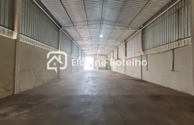 Galpão comercial para locação de aprox. 350 m², no bairro nossa senhora das graças - uberlândia - mg