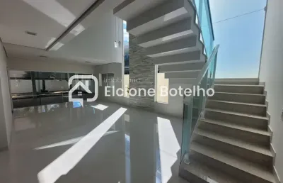 Casa em condomínio para locação de aprox. 280 m², com 4 quartos, no aclimação - uberlândia - mg