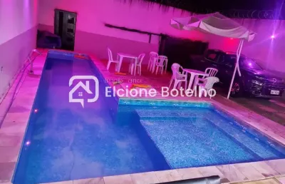 Casa sobrado para locação de aprox. 150 m², com 6 quartos, no bairro jaraguá - uberlândia - mg