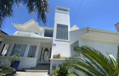 Casa para venda em florianópolis, jurere internacional, 4 dormitórios, 2 suítes, 4 banheiros, 2 vagas