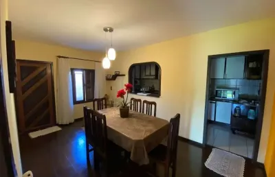 Casa com 3 quartos à venda na Rua Horácio Rubini, Barra do Rio Cerro, Jaraguá do Sul