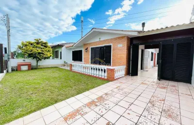 Casa com 3 quartos à venda na Rua Camboriu, 268, Atlântida Sul (Distrito), Osório