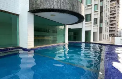 Apartamento na av boa viagem ! 149 m²,  3 quartos e prédio com piscina!!