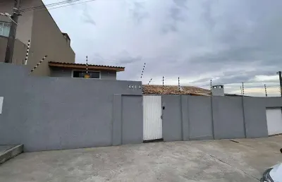 Casa com 2 quartos para alugar na Rua Baltazar Lisboa, 448, Ronda, Ponta Grossa