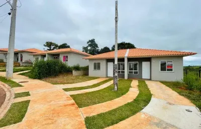 Casa em condomínio fechado com 2 quartos para alugar na Rua Tenente-coronel Valdir Copetti Neves, 450, Neves, Ponta Grossa