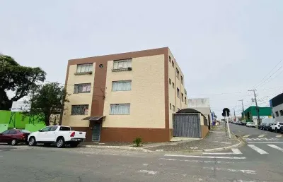 Apartamento com 3 quartos para alugar na Avenida Anita Garibaldi, 150, Orfãs, Ponta Grossa