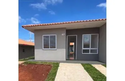 Casa em condomínio fechado com 2 quartos para alugar na Rua Tenente-coronel Valdir Copetti Neves, 450, Neves, Ponta Grossa