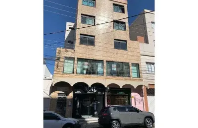 Ponto comercial para alugar na Rua Júlia Wanderley, 879, Centro, Ponta Grossa