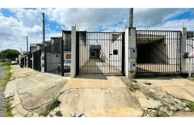 Casa com 2 quartos à venda na Rua Manoel Maceno, 3, Uvaranas, Ponta Grossa