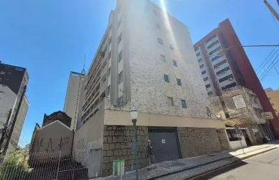 Apartamento com 4 quartos para alugar na Rua Quinze de Novembro, Centro, Ponta Grossa