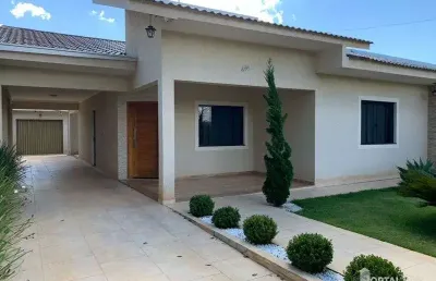 Casa para alugar na Rua Ambrósio Bricaillo, Chapada, Ponta Grossa