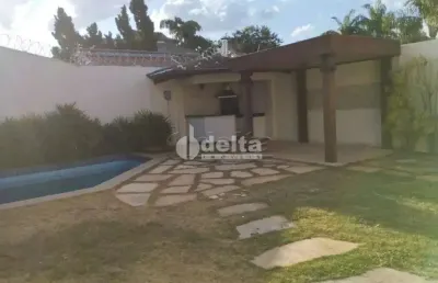 Casa residencial disponível para venda no bairro jardim karaíba em uberlândia-mg