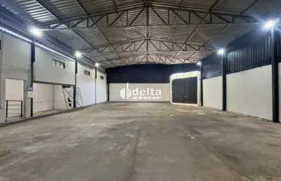Galpão disponível para locação no bairro santa rosa em uberlândia-mg