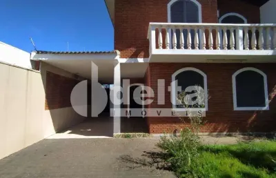 Casa residencial e comercial disponível para venda no bairro osvaldo resende em uberlândia-mg