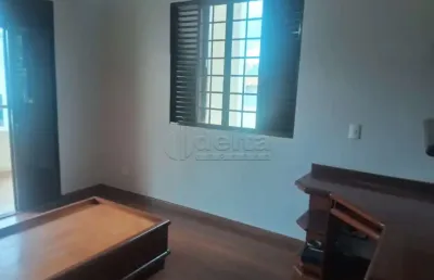 Casa residencial disponível no bairro jardim karaiba em uberlândia-mg