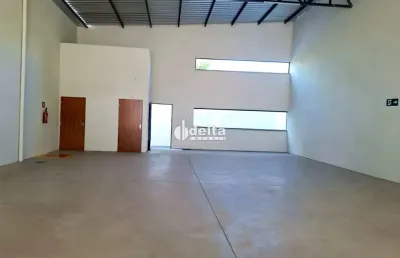 Loja disponível para locação no bairro martins em uberlândia-mg