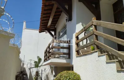 Casa residencial disponível para locação e venda no bairro lídice em uberlândia-mg