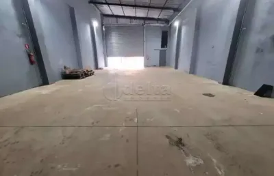 Galpão disponível para locação e venda no bairro jaraguá em uberlândia-mg