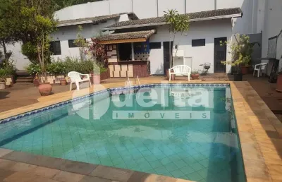Casa disponível para locação no bairro cidade jardim em uberlândia-mg