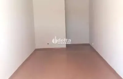Loja disponível para locação no bairro planalto em uberlândia-mg