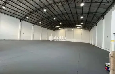 Galpão disponível para locação no bairro tibery em uberlândia-mg