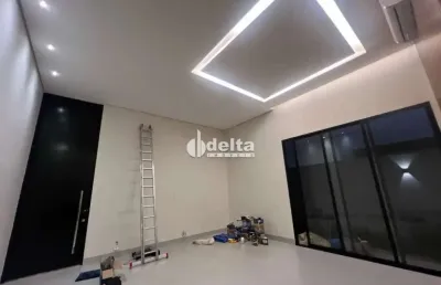 Casa em condomínio disponível para locação no bairro jardim sul em uberlândia-mg