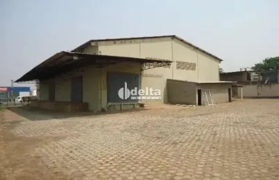 Galpão disponível para locação no bairro distrito industrial em uberlândia-mg
