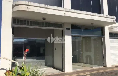 Loja disponível para locação no bairro brasil em uberlândia-mg.