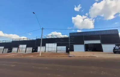 Galpão comercial disponível para locação no bairro shopping park em uberlândia-mg