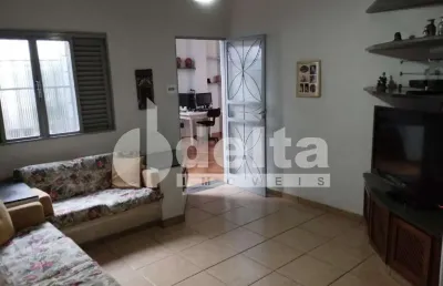 Casa residencial disponível para locação no bairro centro em uberlândia-mg
