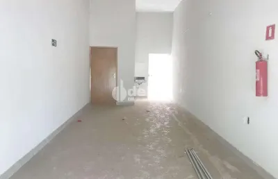 Loja disponível para locação no bairro jaraguá em uberlândia-mg.