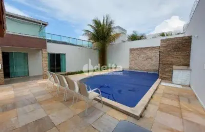 Casa residencial disponível para locação no bairro jardim karaíba em uberlândia-mg