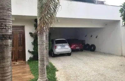 Casa comercial disponível para locação no bairro morada da colina em uberlândia-mg
