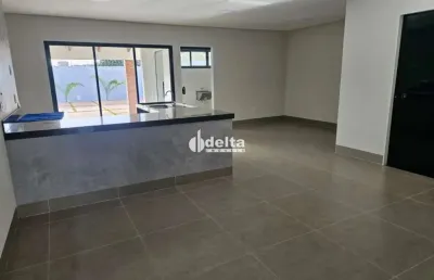 Casa comercial disponível para locação no bairro tibery em uberlândia-mg
