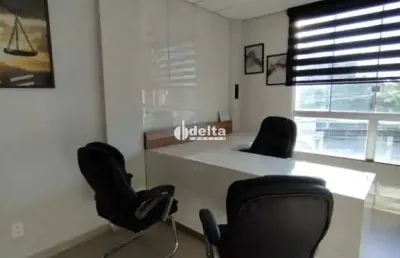 Prédio comercial disponível para locação no bairro tibery em uberlândia-mg