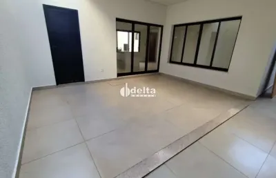 Casa residencial disponível para locação no cidade jardim em uberlândia-mg.