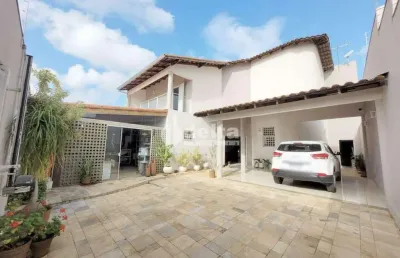 Casa residencial disponível para locação ou venda no bairro jardim karaíba em uberlândia-mg