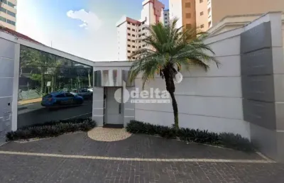 Sala disponível para locação no bairro fundinho em uberlândia-mg