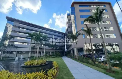 Loja disponível para locação no bairro jardim karaíba em uberlândia-mg