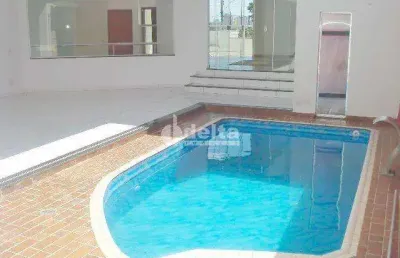Casa residencial disponível para venda e aluguel no bairro jardim karaiba em uberlândia - mg