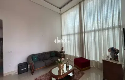 Casa em condomínio disponível para locação no bairro morada da colina em uberlândia-mg