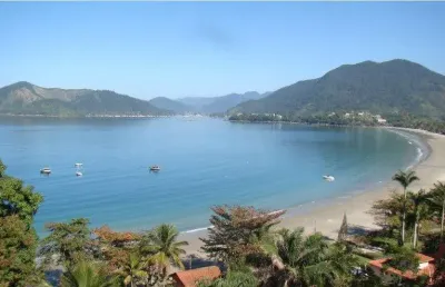 Terreno comercial à venda na Enseada, Ubatuba 