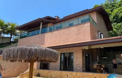 Casa em condomínio fechado com 4 quartos à venda em Toninhas, Ubatuba 