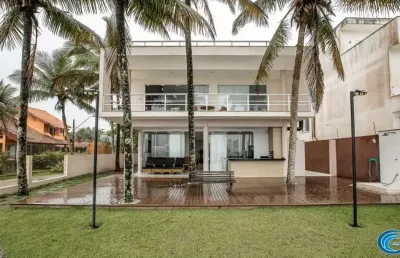 Casa em condomínio fechado com 4 quartos à venda na Praia do Sape, Ubatuba 