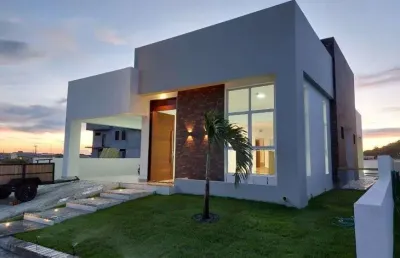 Excelente casa com 3 quartos e piscina no condomínio fazenda real i