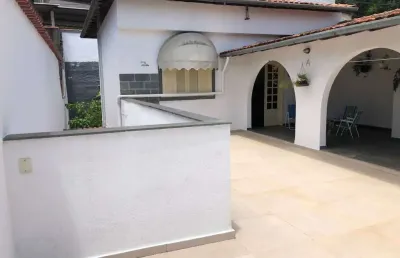 Casa com 5 quartos à venda na Vila Ozanan, Juiz de Fora 