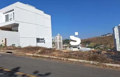 Terreno à venda no Aeroporto, Juiz de Fora 