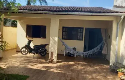 Casa para venda em itanhaém, oasis, 2 dormitórios, 1 banheiro, 3 vagas