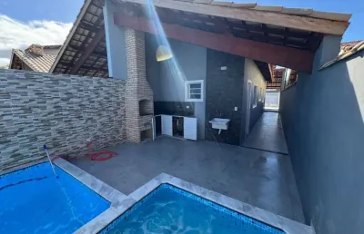 Casa nova com piscina e 02 dormitórios para venda, peruíbe / sp
