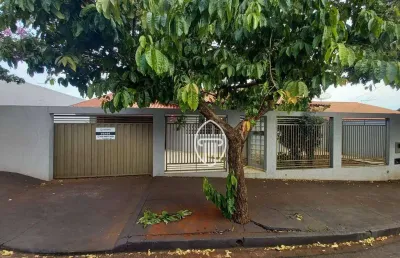 Casa com 3 dormitórios à venda, 167 m² por r$ 590.000,00 - pérola - ibiporã/pr